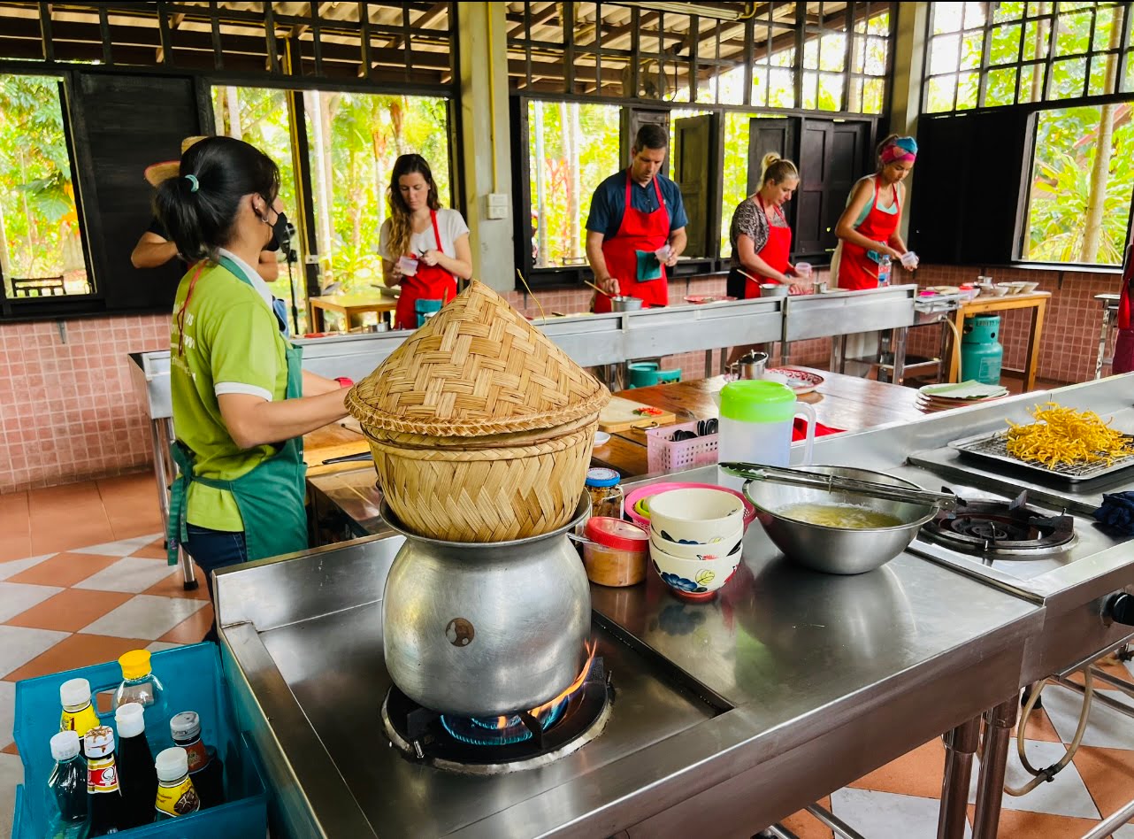 thai cooking classes,thai cooking school
